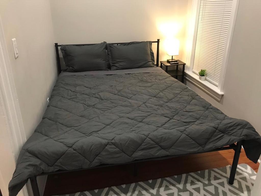 Homestay B&B In Boston - 3 Locations In Dorchester Eksteriør billede